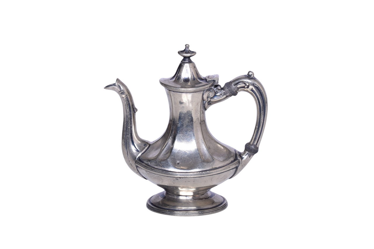 1417 - Northern Pacific Railroad Reed & Barton Silver Pagoda Style Coffee Pot thumbnail