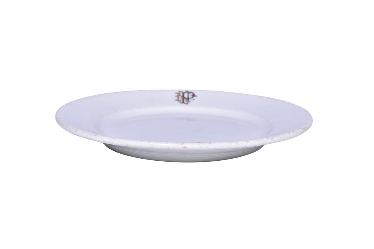 1433 - Northern Pacific Railroad China Stampede Dinner Plate thumbnail