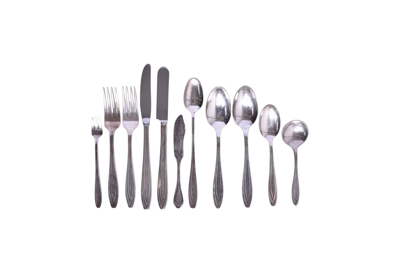 1519 - Eleven Pieces of Northern Pacific Railroad Silver Flatware Silhouette and Astoria thumbnail