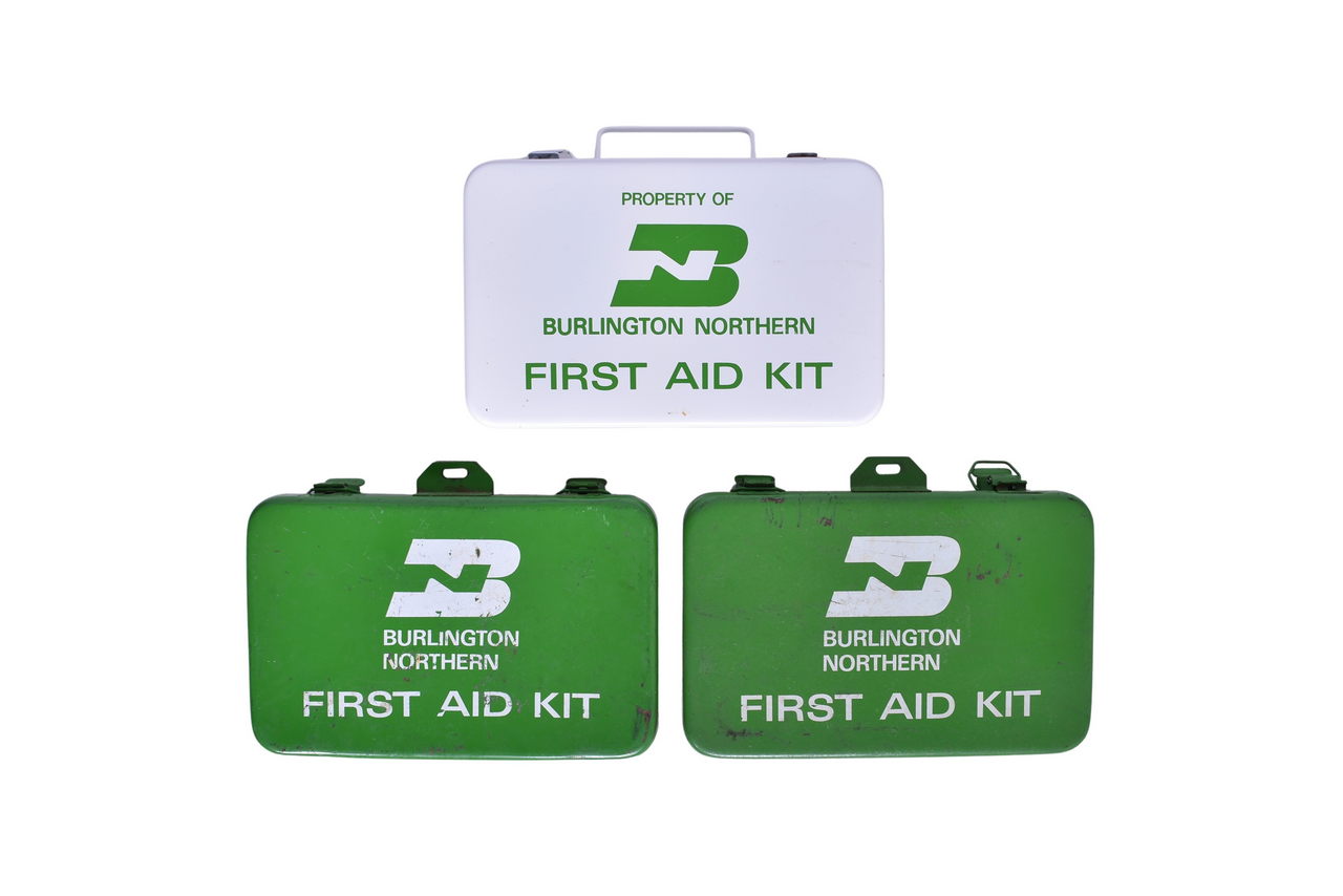 1520 - Trio of Burlington Northern Railroad First Aid Kits thumbnail