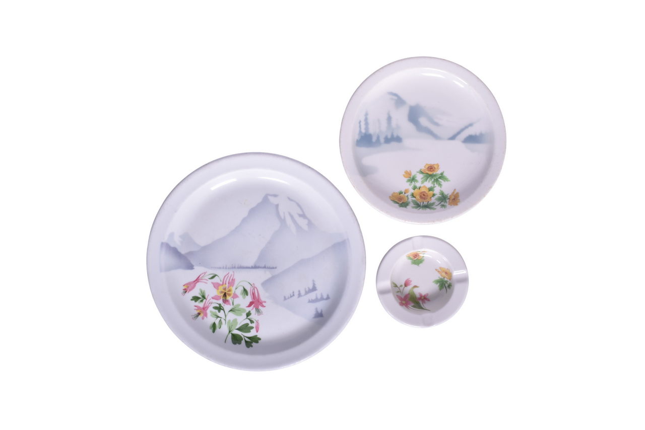 1551 - Great Northern Railway China Mountains & Flowers Sterling Dinner Plate, Syracuse Bread Plate, and Ash Tray thumbnail