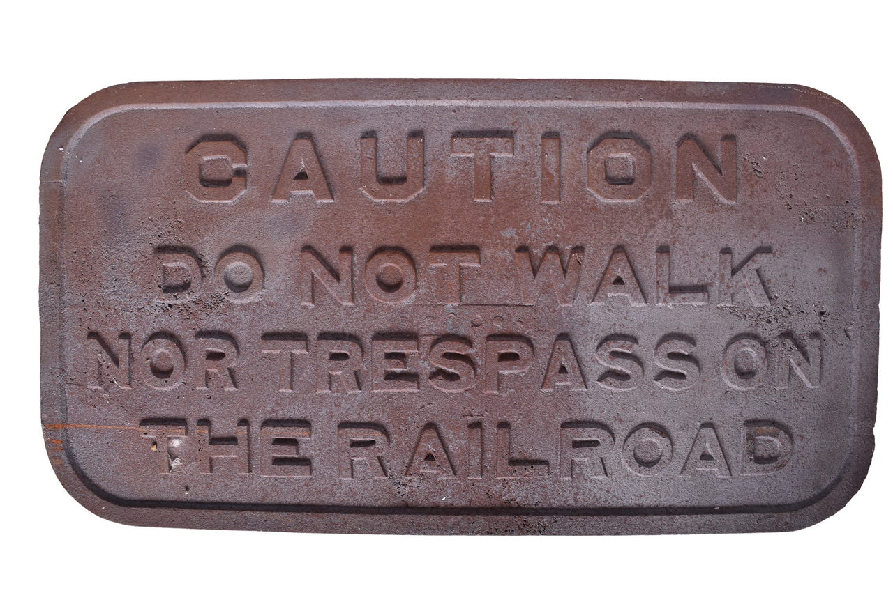 1630 - Norfolk & Western Cast Iron Do Not Trespass Railroad Sign thumbnail