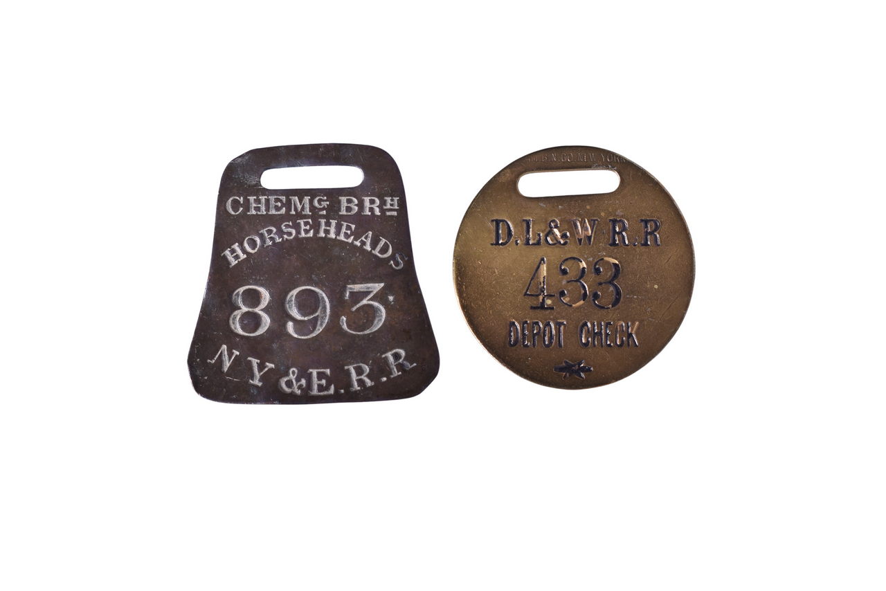 1663 - Pair of Railroad Brass Tags - Delaware Lackawanna & Western Depot Check and New York & Erie Horseheads Luggage Tag thumbnail