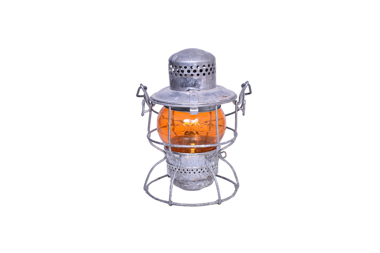 2014 - Lionel Collector's Club of America Amber Cast Globe Railroad Lantern thumbnail