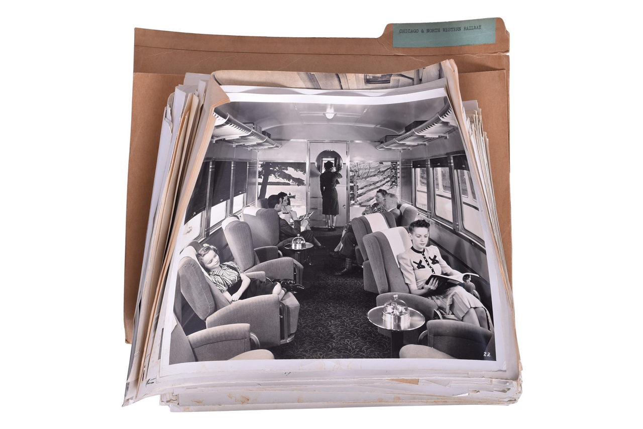 2112 - 108 Chicago and North Western Passenger and Freight Photos from the Pullman Archives thumbnail