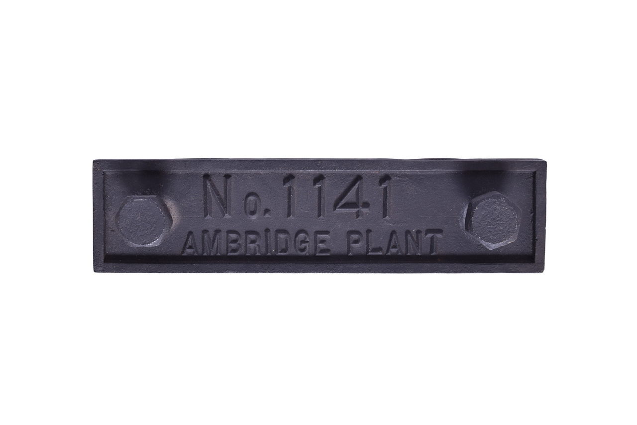 2124 - Cast Iron Railroad Turntable Builders Plate from Concord, N.H. thumbnail
