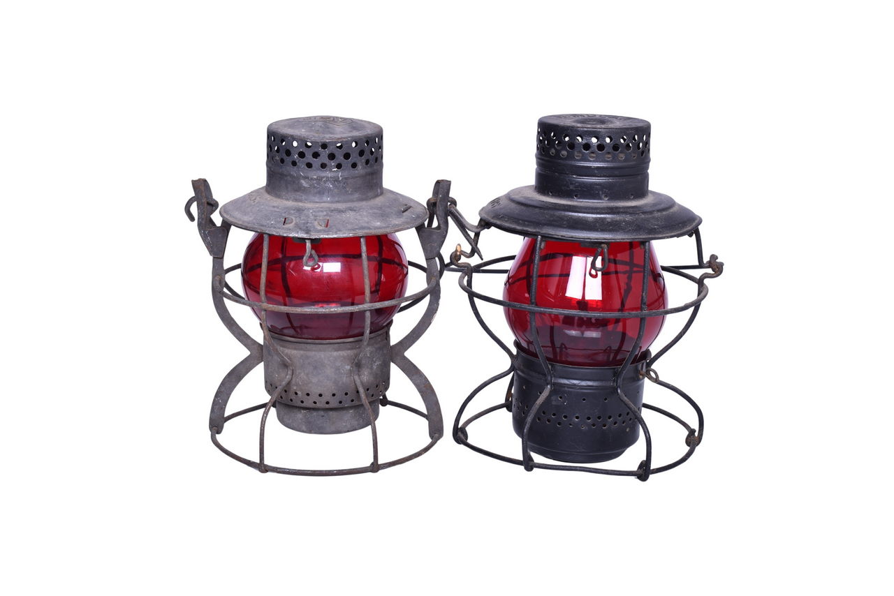 2178 - Pair of New York Central System Railroad Lanterns - Handlan and Dietz - Red Globes thumbnail