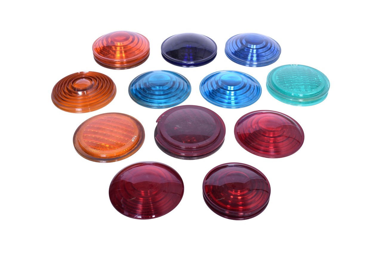 2236 - Nineteen Plastic Lenses for Railroad Lanterns, Signal Lamps thumbnail