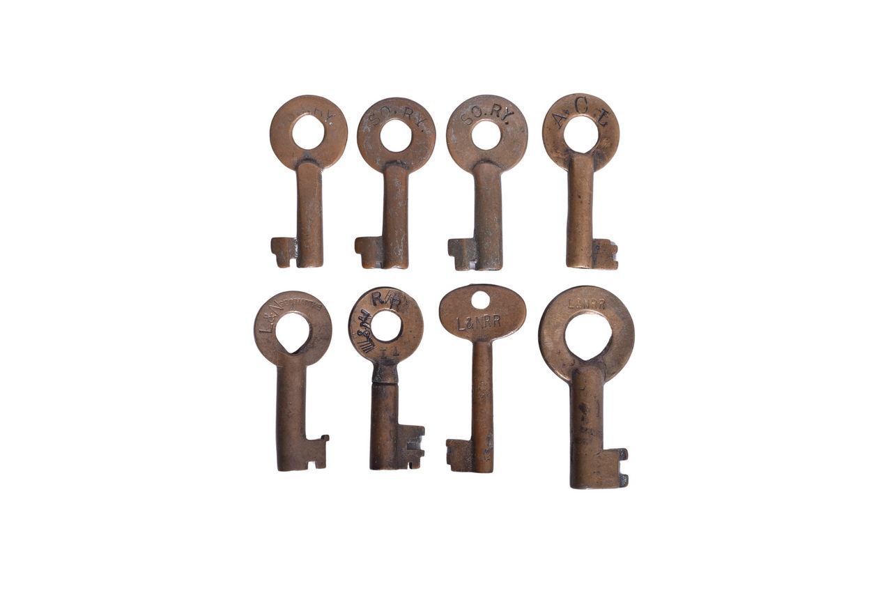 2269 - Eight Railroad Brass Keys - Louisville and Nashville, Atlantic Coast Line, and Southern Railway thumbnail