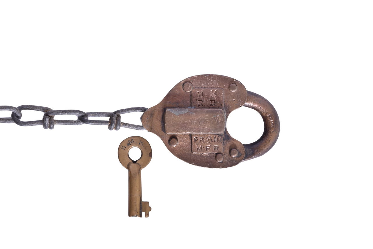2279 - Western Maryland Railroad Fraim Brass Heart Shaped Lock with Switch Key thumbnail