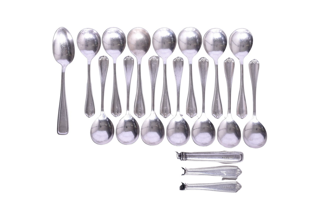 2333 - Eighteen Pieces of Florida East Coast Railroad and Hotel Flatware - Flagler System Soup Spoons, Knives, and Table Spoon thumbnail