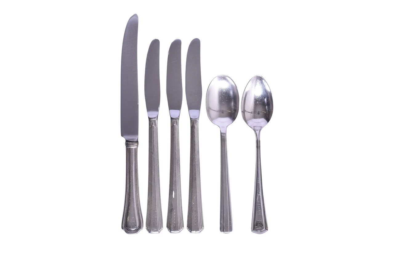 2337 - Six Pieces of Northeast Railroad Flatware - Pennsylvania, New York Central, and Baltimore & Ohio thumbnail