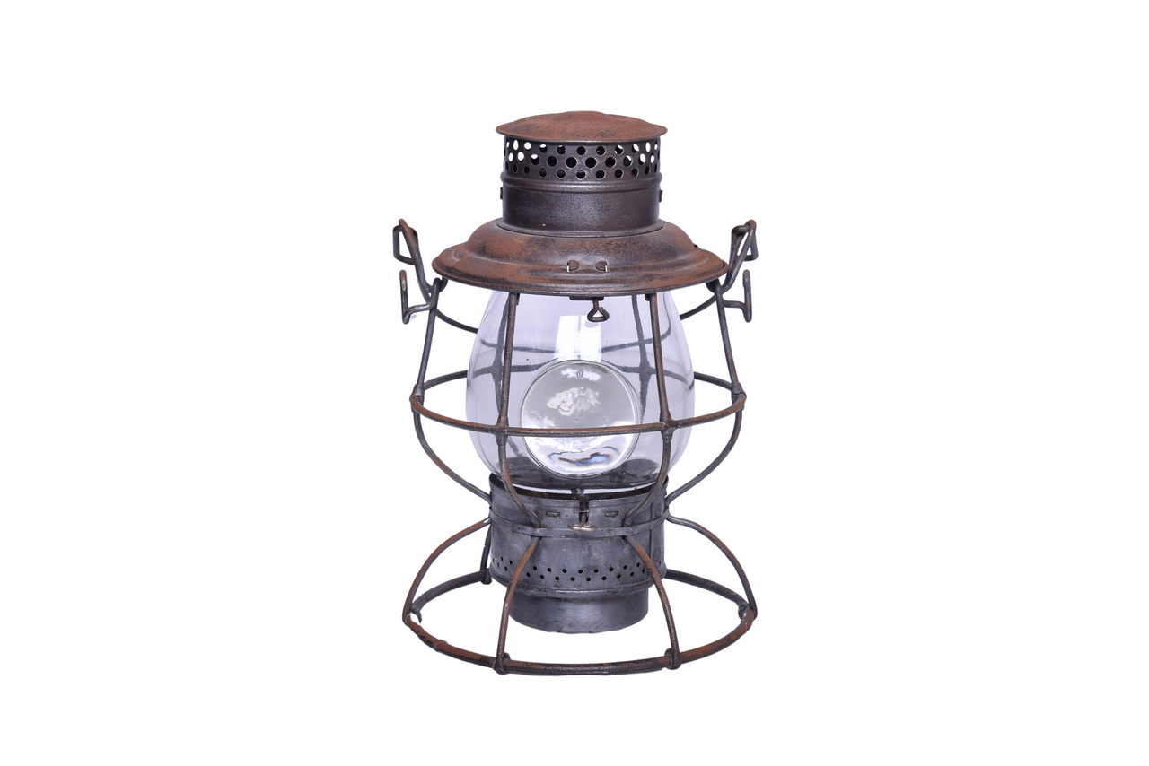2418 - Adlake Reliable Wheeling and Lake Erie Railway Railroad Lantern with Bullseye Globe thumbnail