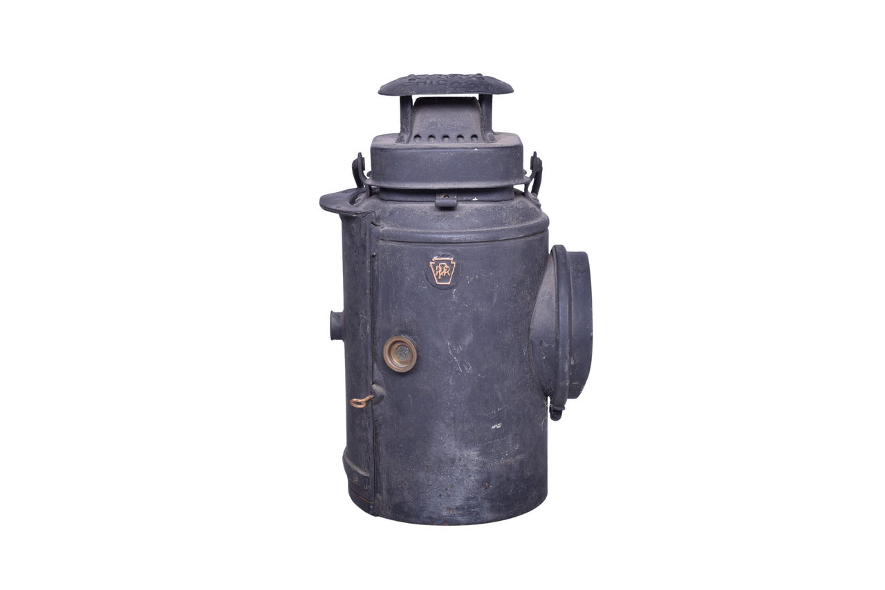 2446 - Adlake Pennsylvania Railroad Semaphore Lamp thumbnail