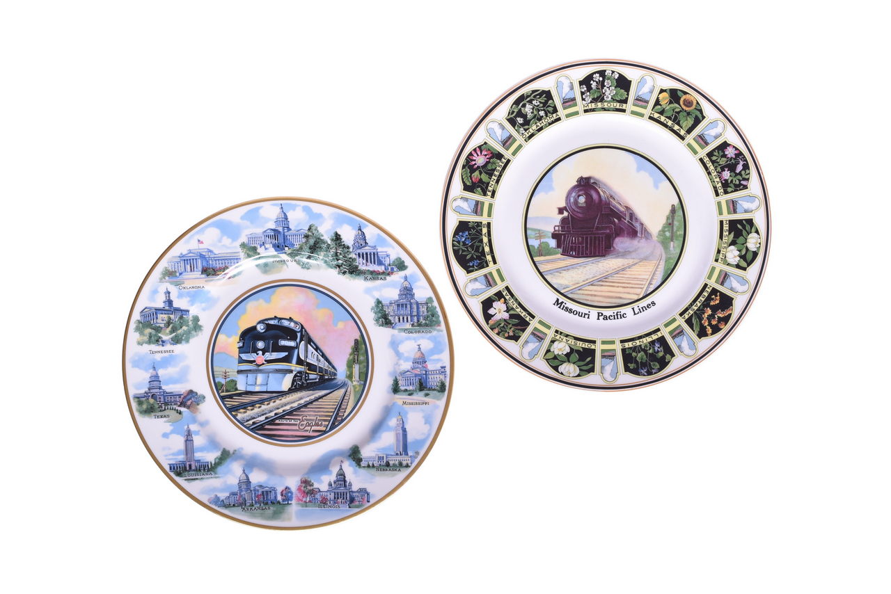 2473 - Pair of Missouri Pacific Lines Railroad China Service Plates - State Flowers and State Capitols Diesel Pattern thumbnail