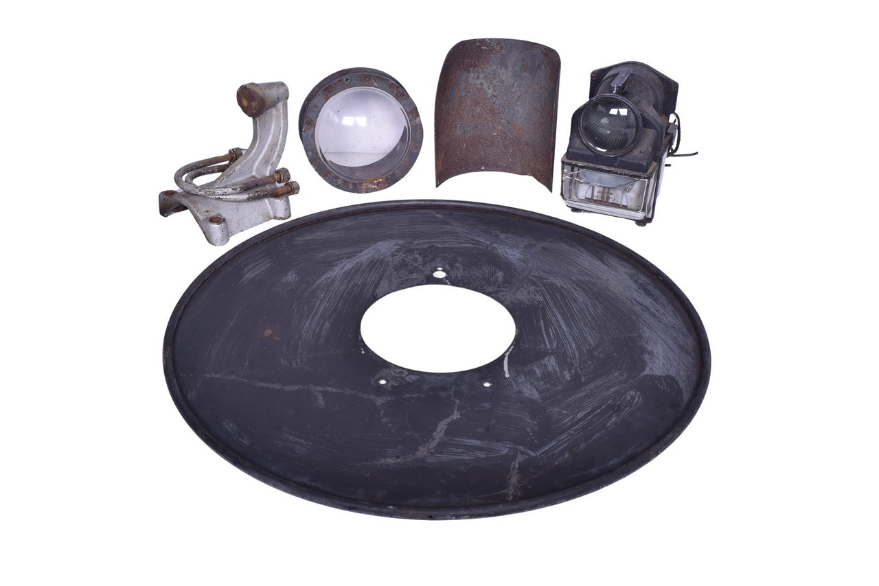 2490 - GRS/General Railway Signal Co. Searchlight Signal - Some Assembly Required thumbnail