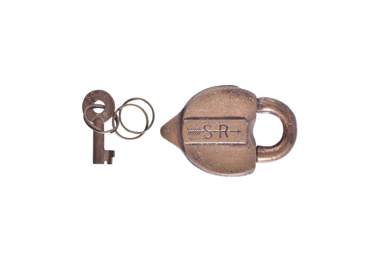 2527 - Fraim Southern Railway Brass Heart Shaped Switch Lock w/ Key thumbnail