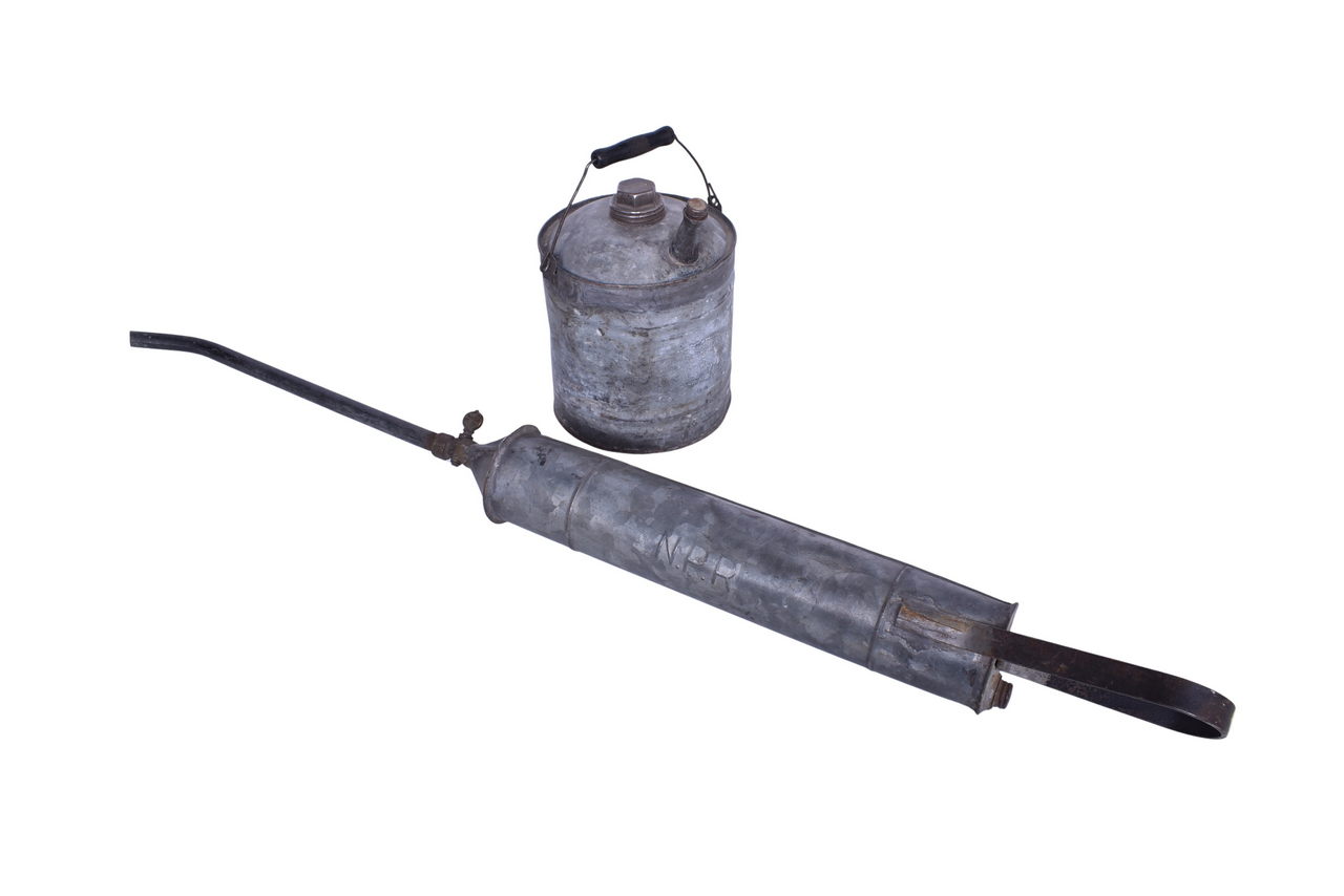 2572 - Northern Pacific Railway Switch Torch and Kerosene Canister thumbnail