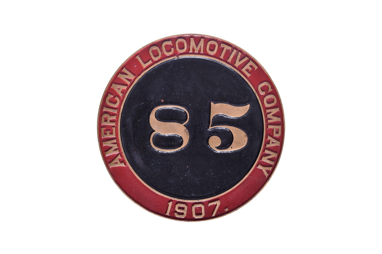 2637 - American Locomotive Works #85 Round Locomotive Number Plate - 1907 - Possibly Bangor and Aroostook thumbnail