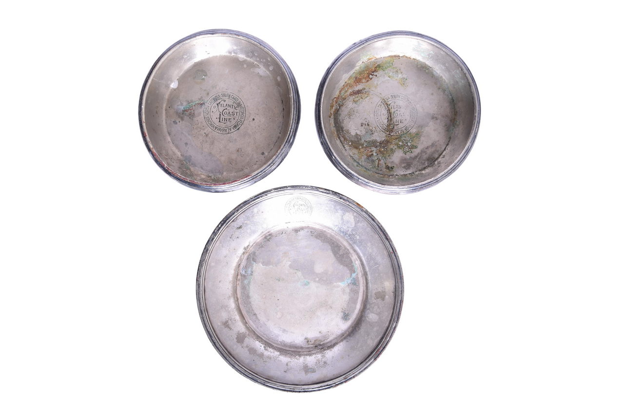 2671 - Three Pieces of Atlantic Coast Line Railroad Silver Nut Bowls and Under-Liner Tray thumbnail