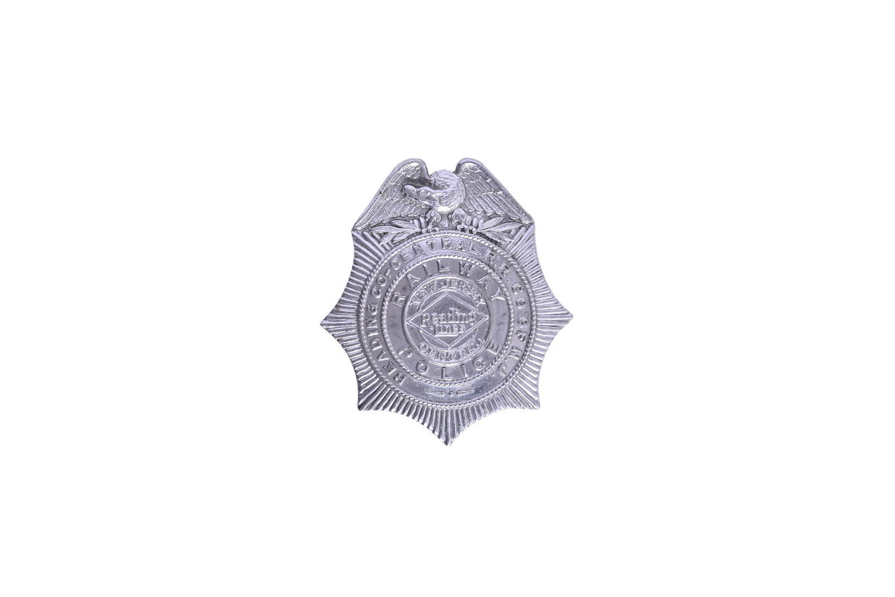 2707 - Reading Lines New Jersey Central Railroad Police Badge R180 thumbnail
