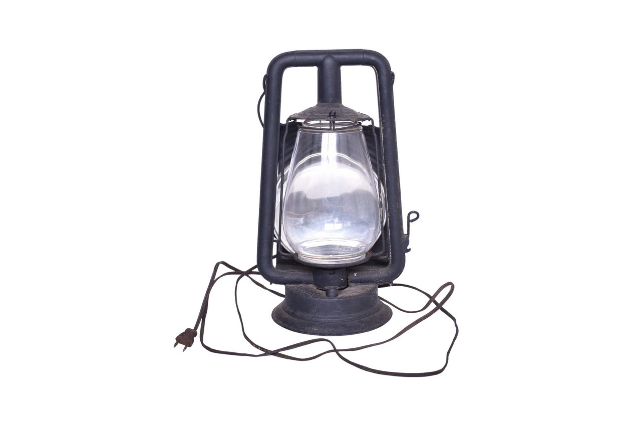 2748 - C Tram Electrified Railroad Lantern thumbnail