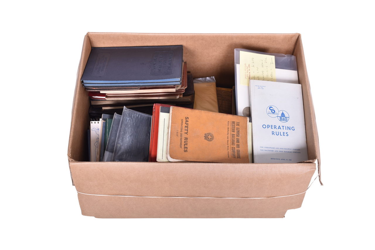 3014 - Mixed Railroad Stationary, Rulebooks, etc. - New York Central, Pennsylvania, Grand Trunk, Etc thumbnail