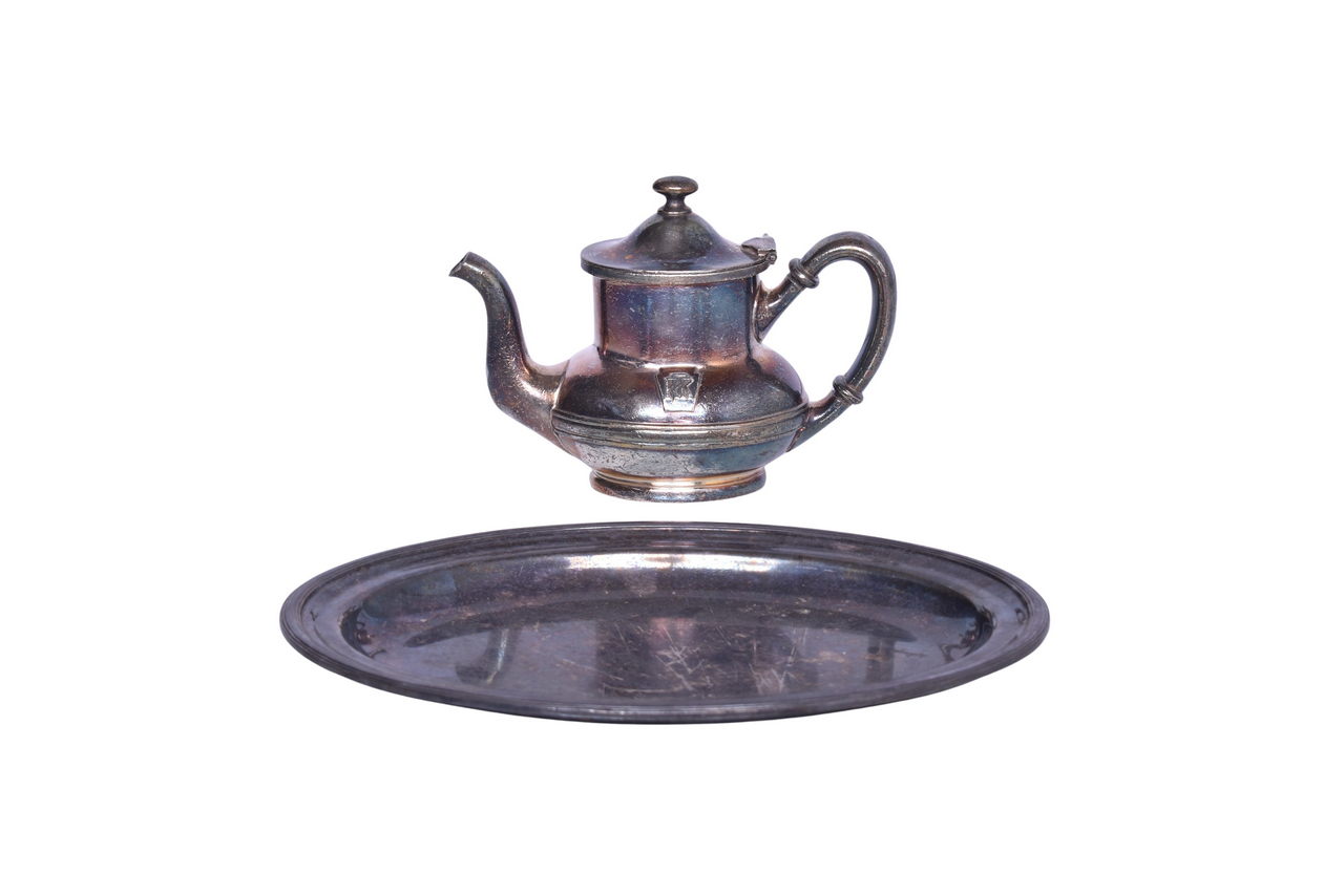 3017 - International Silver Pennsylvania Railroad Coffee Pot and Large Oval Platter Tray thumbnail