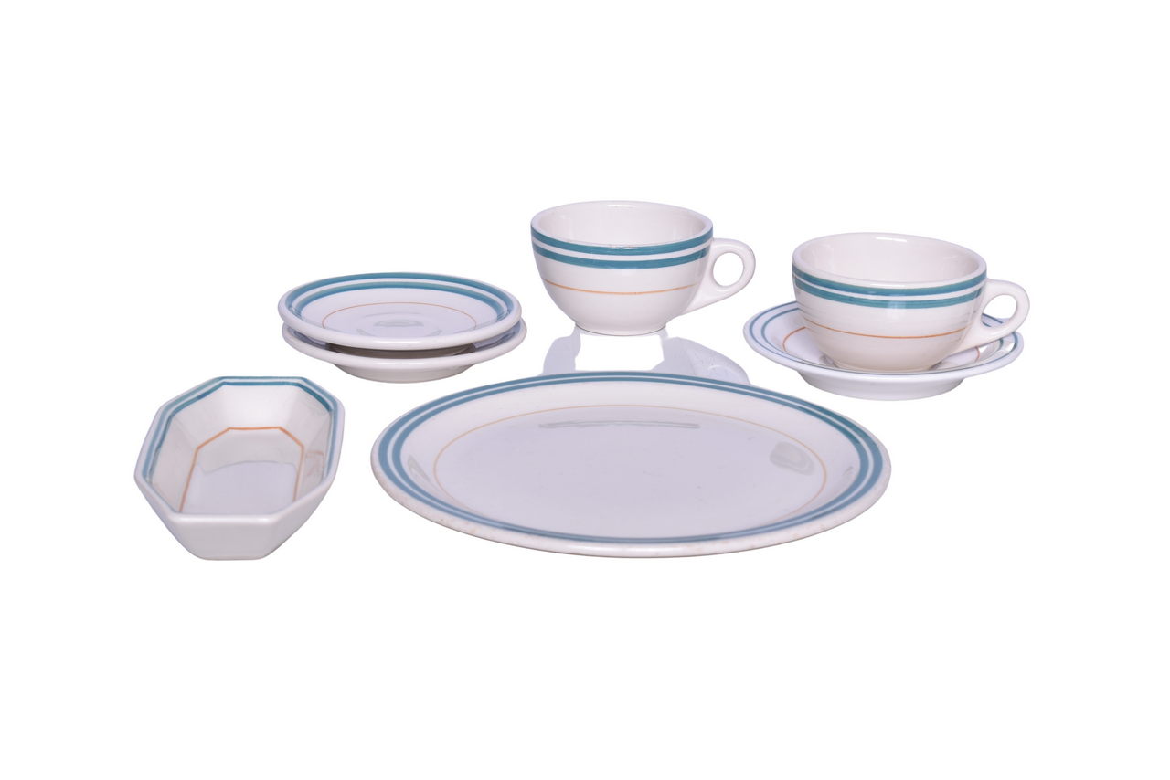 3035 - Group of Southern Railway China Piedmont Relish Tray, Cups, Saucers, and Dinner Plate thumbnail