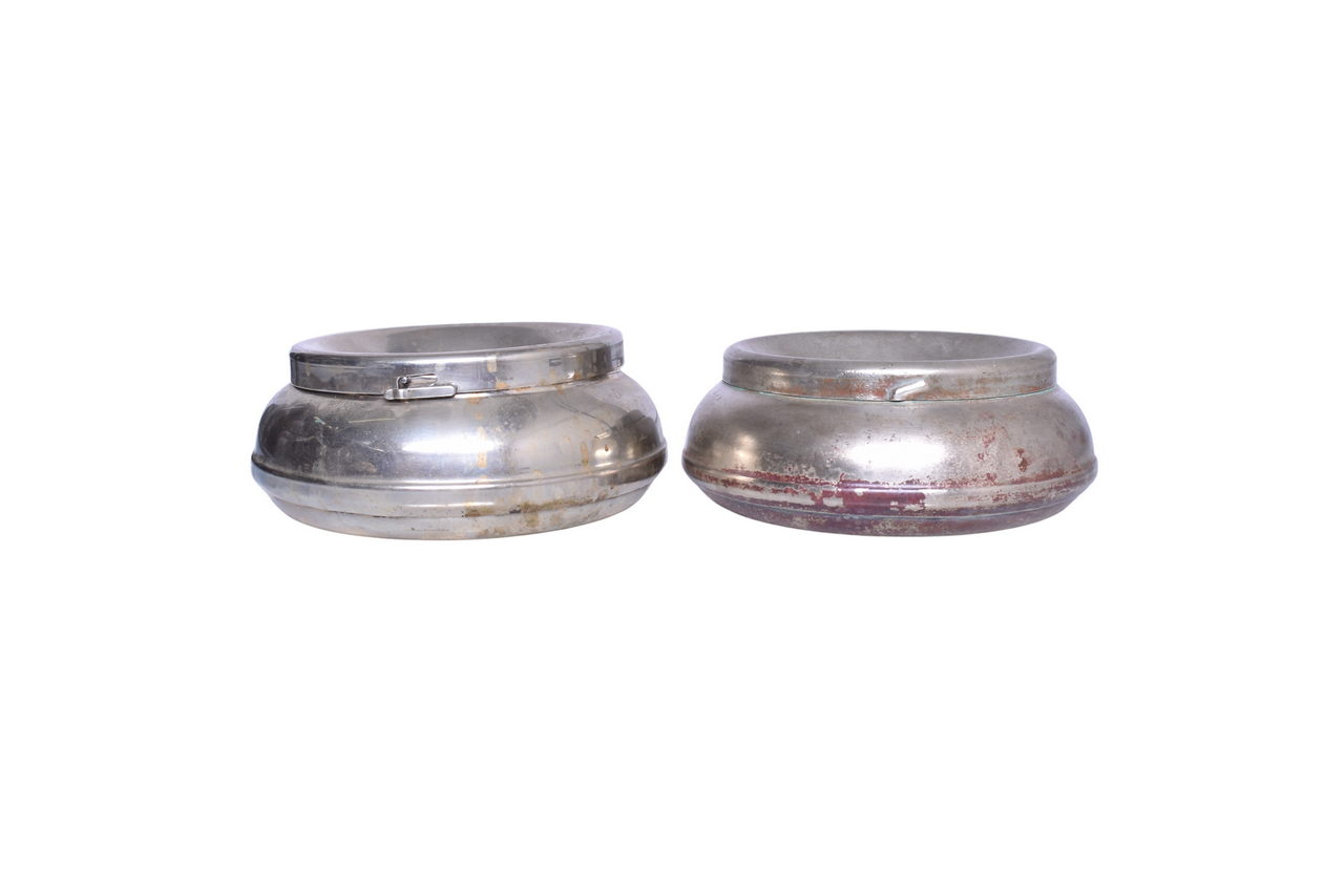 3082 - Pair of Pullman Company Railroad Spittoons / Cuspidors thumbnail