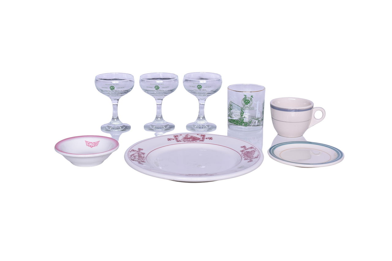 3103 - Eight Pieces of Southeastern Railroad China and Glassware - Gulf Mobile & Ohio, Southern, Atlantic Coast Line, and New Georgia Railroad thumbnail