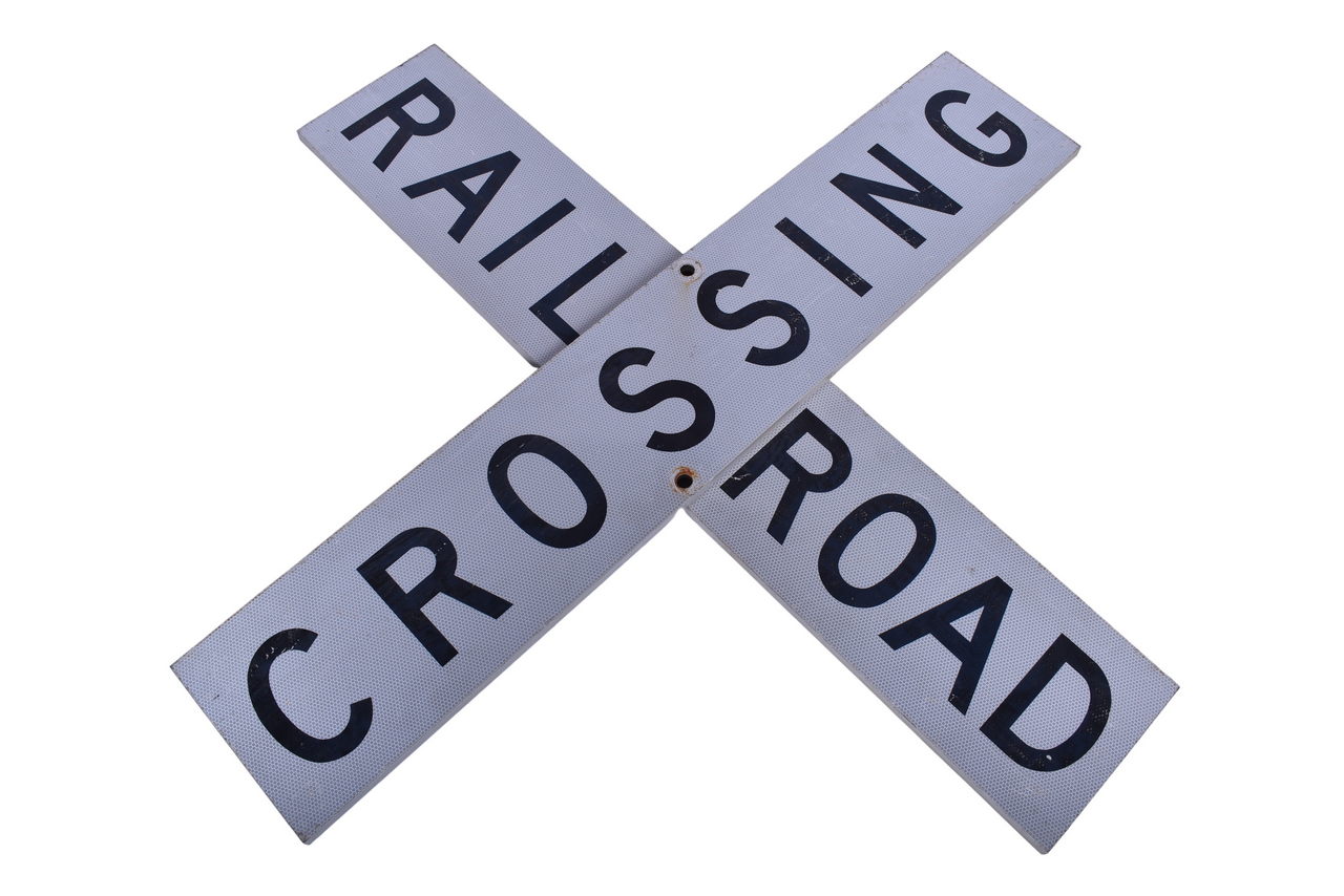 3120 - Aluminum Railroad Crossing Crossbuck Signs thumbnail