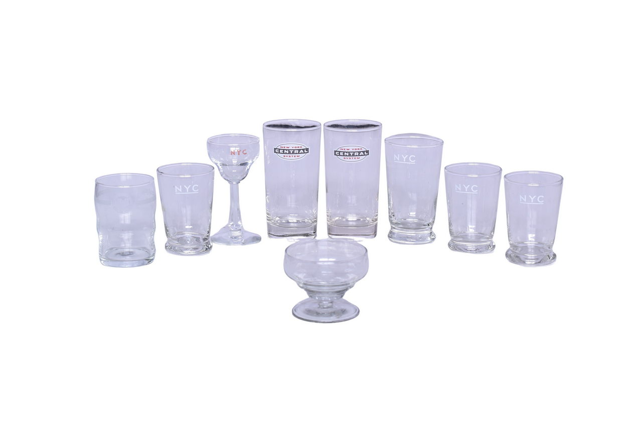3137 - Nine Pieces of Railroad Glassware - New York Central, Baltimore and Ohio, and Milwaukee Road thumbnail