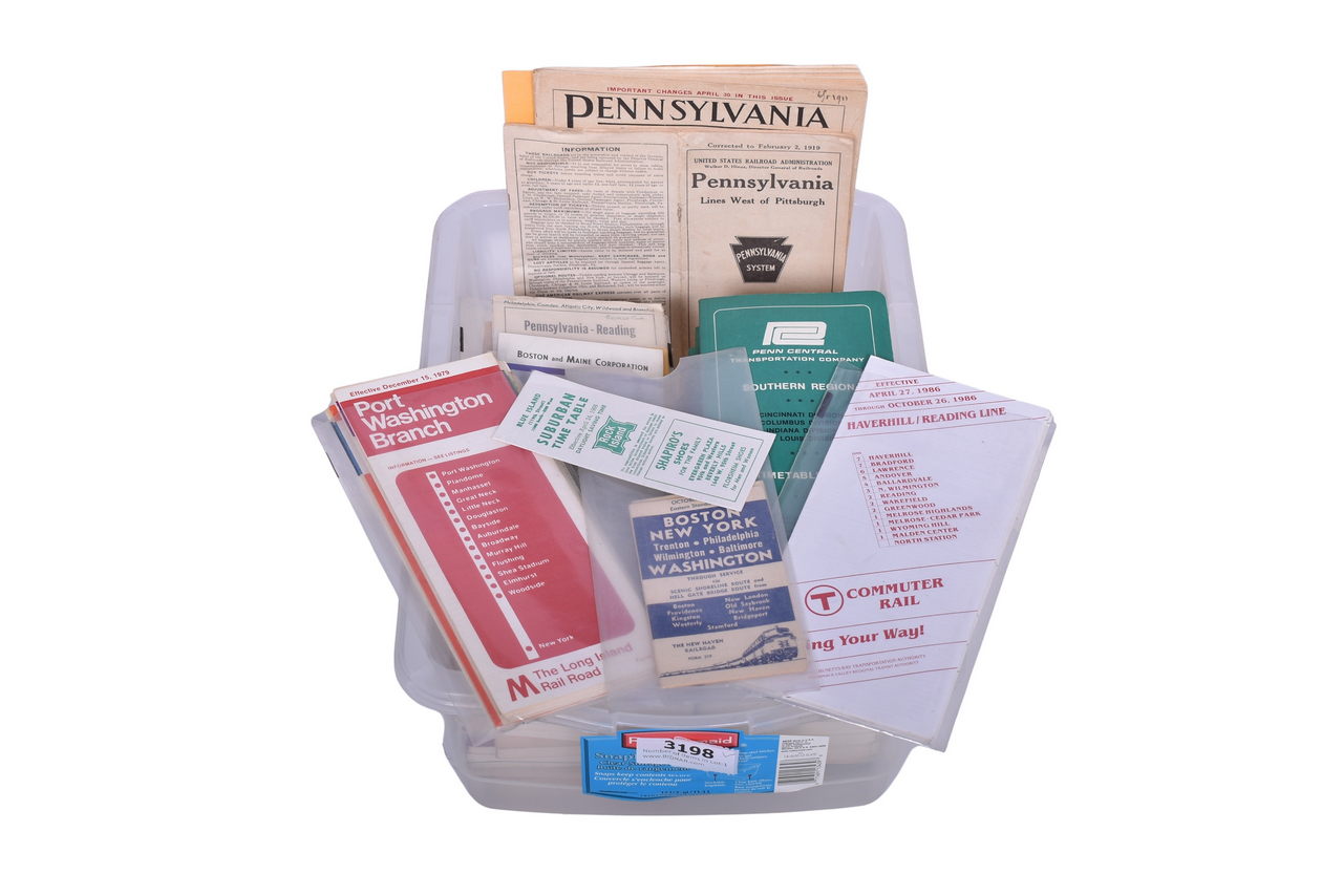 3198 - 50+ Eastern Railroad Public and Employee Timetables - Penn Central, New York Central, Etc. thumbnail