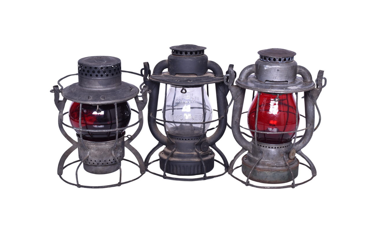 3245 - Three New York Central System Railroad Lanterns - Dietz Vesta and No. 999 Kerosene thumbnail