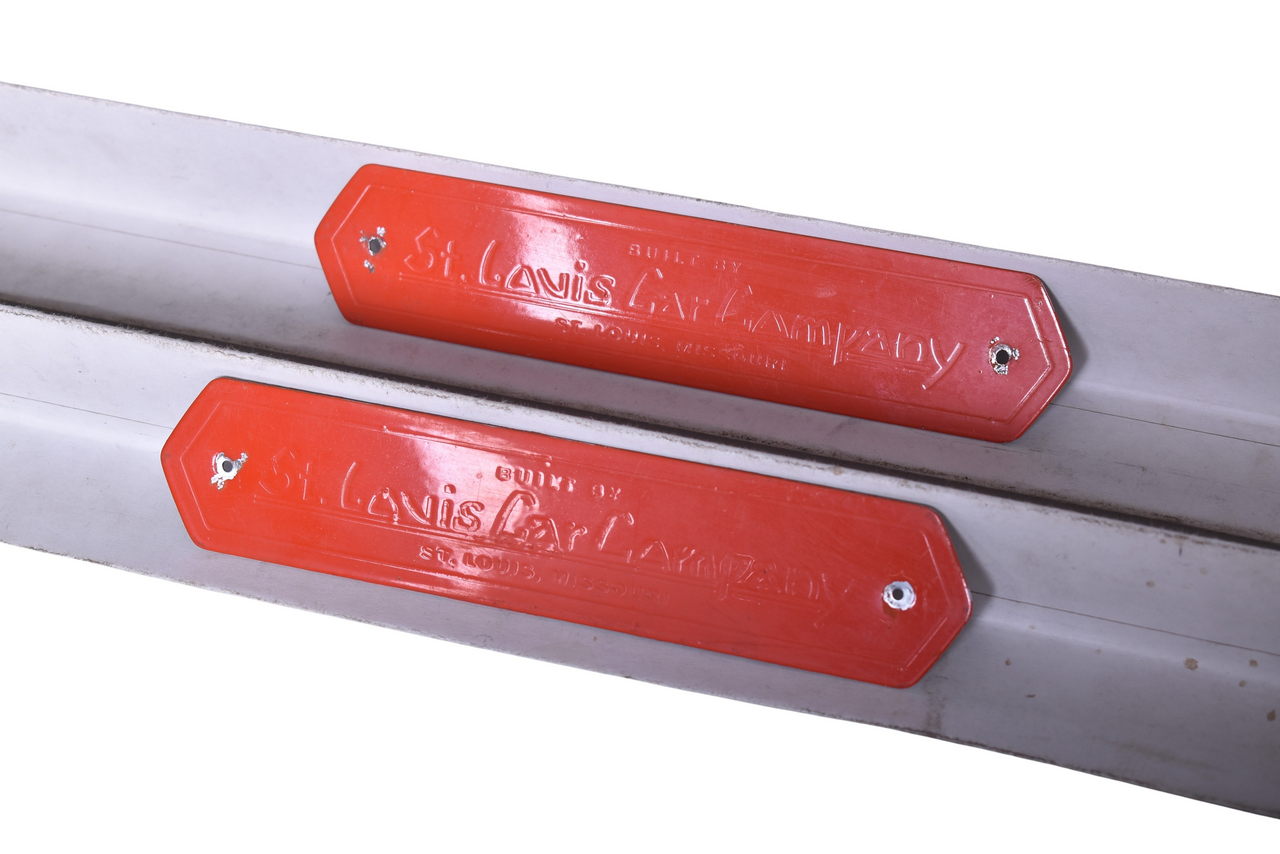 3423 - Pair of Union Pacific Railroad St. Louis Car Company Builders Plate Signs thumbnail