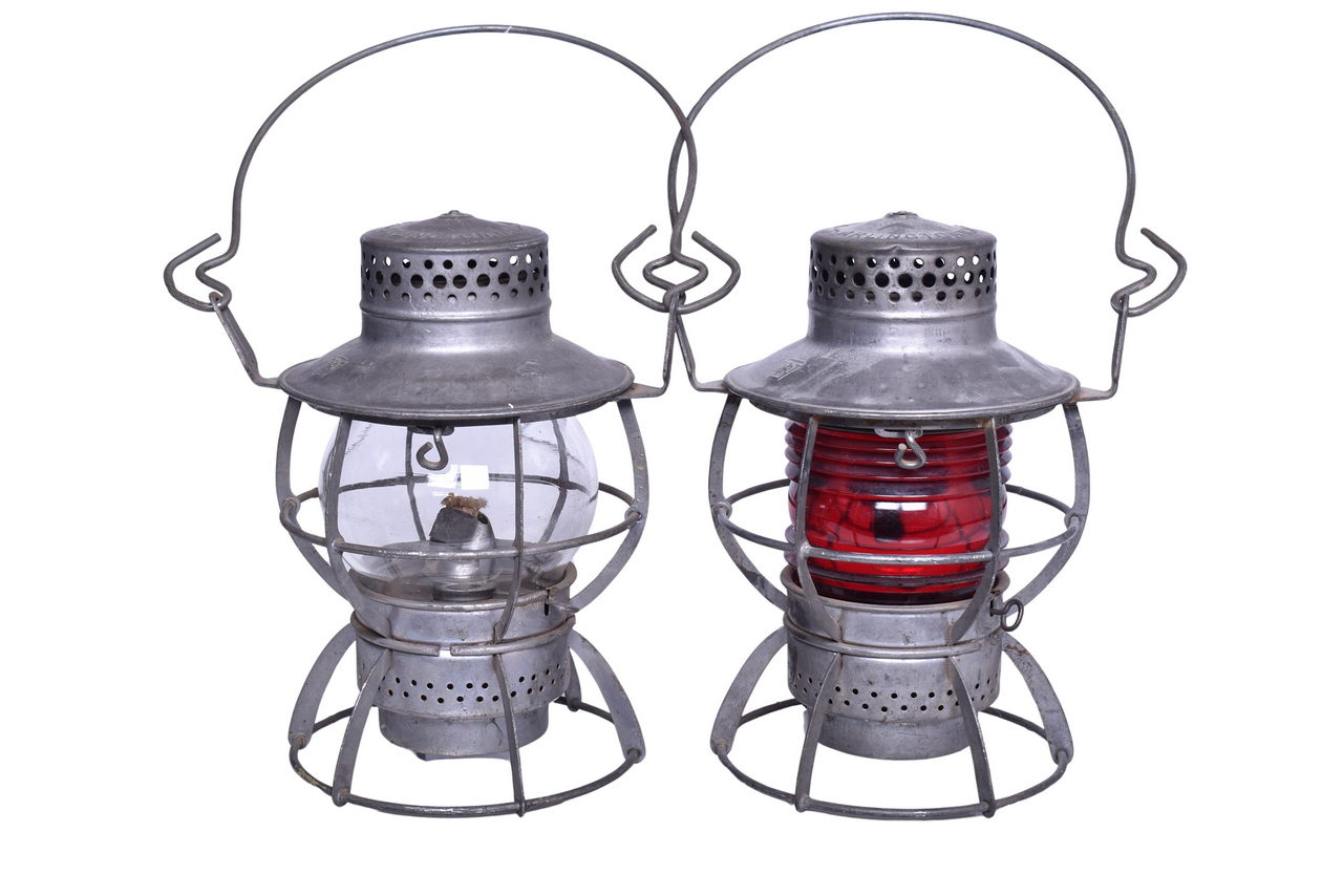 3486 - Pair of Pennsylvania Railroad Dressel Lanterns thumbnail