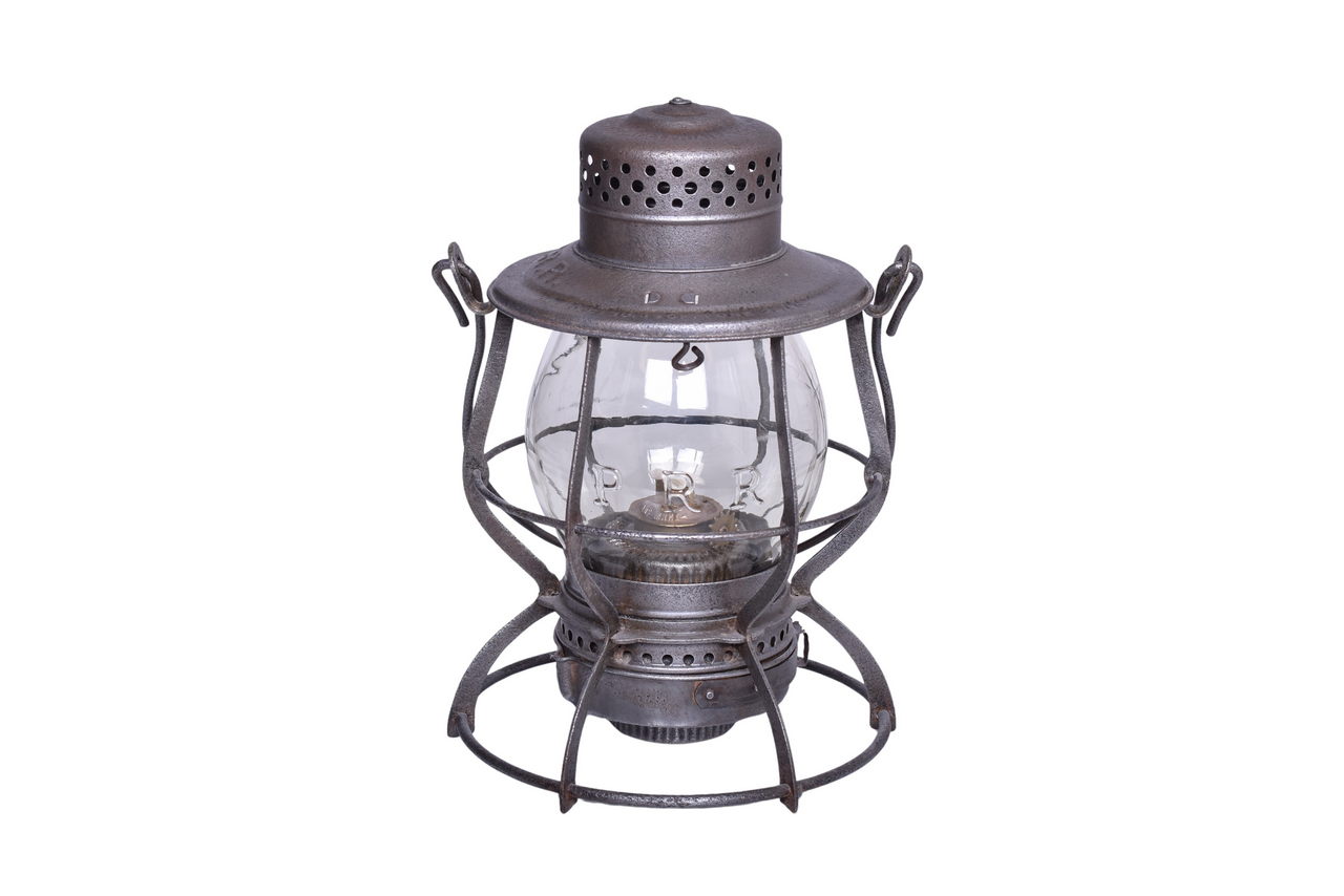3489 - Keystone Casey Pennsylvania Railroad Lantern w/ Cast Clear Pennsylvania Globe thumbnail