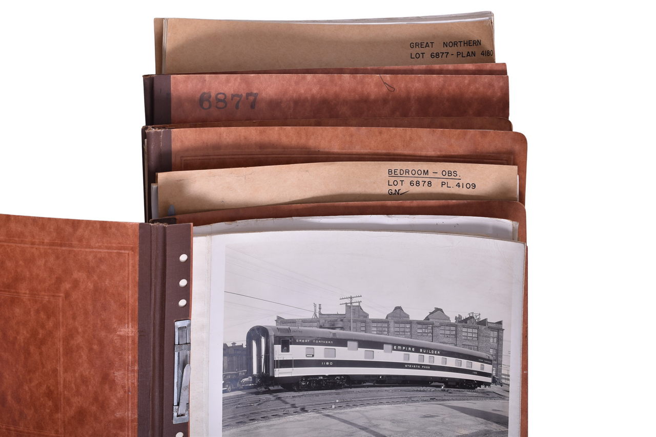 3546 - 92 Great Northern / Empire Builder Roomette Builders Photos from Pullman thumbnail