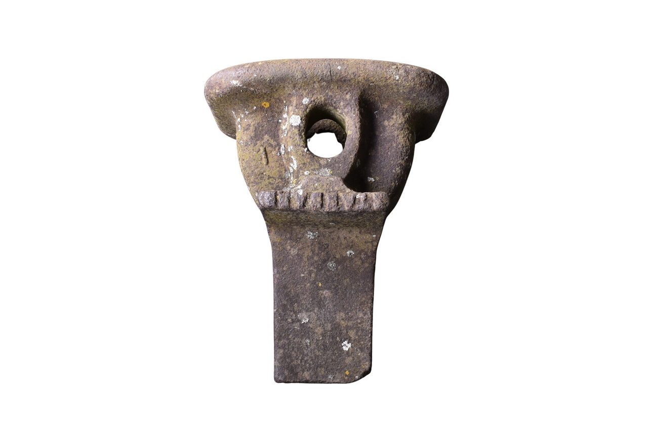 3566 - Link and Pin Railroad Coupler thumbnail