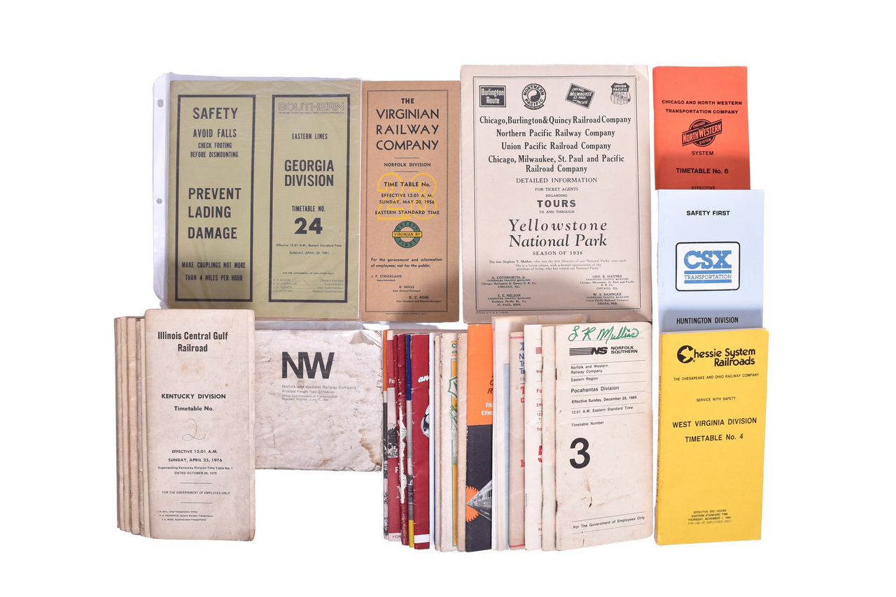 3640 - Thirty Eight Railroad Public and Employee Timetables - 1927 to 1988 thumbnail