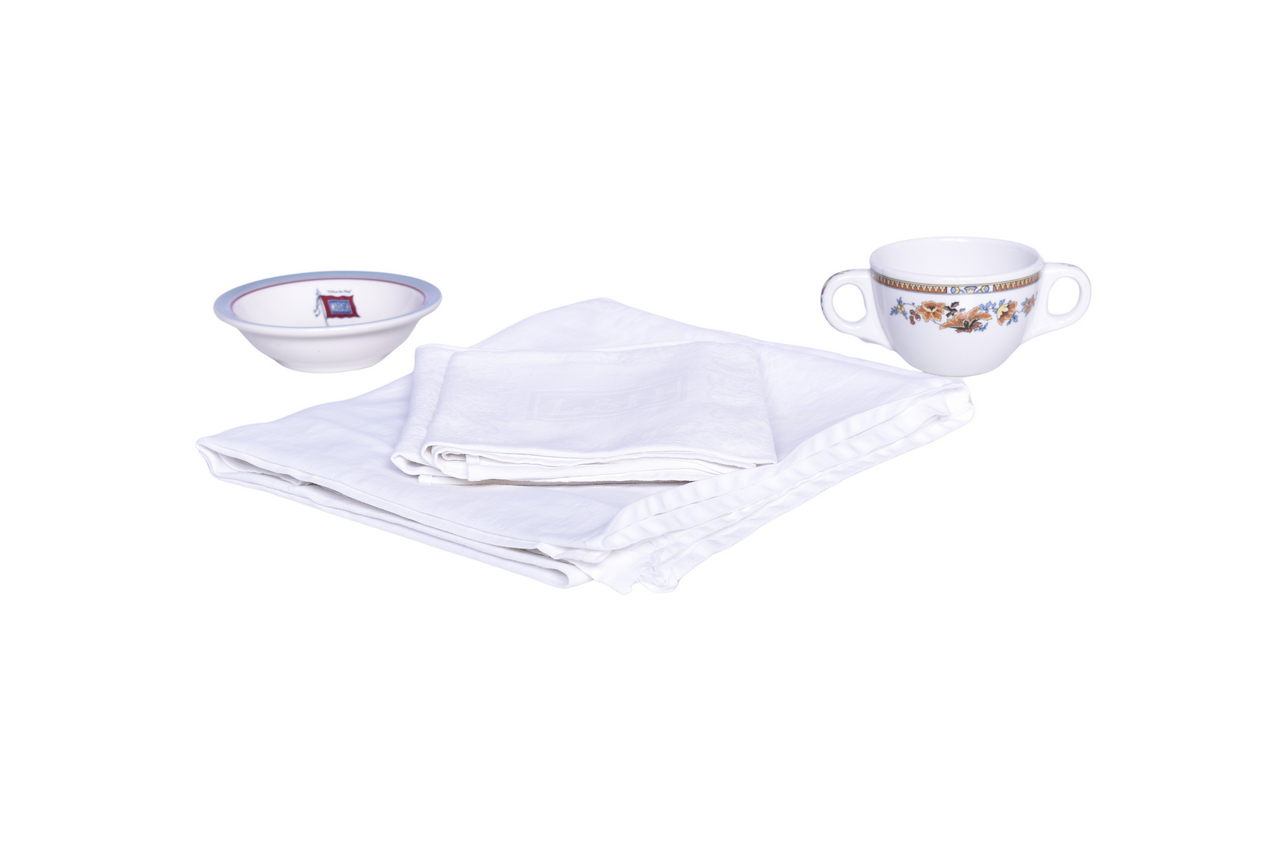 3641 - Five Midwest Railroad Dining Car Items - Wabash Banner China Bowl, Soo Line Logan Bouillon Cup, and Louisville & Nashville Linens thumbnail