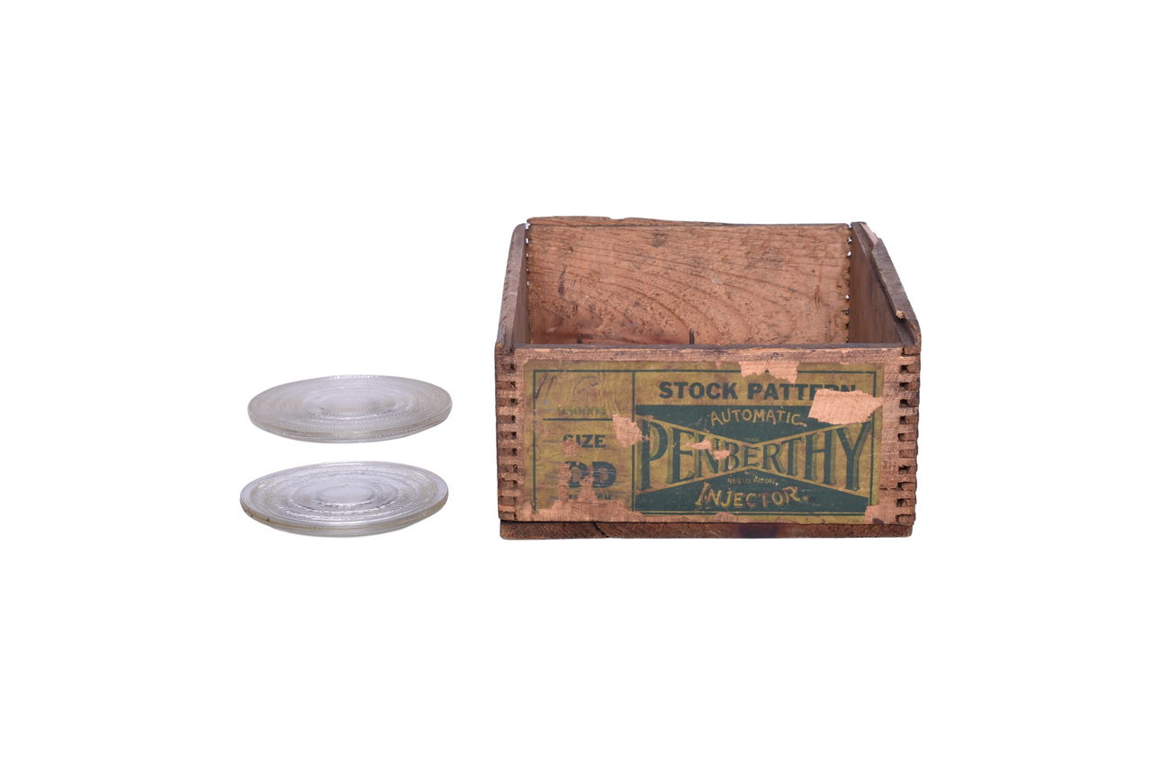 3707 - Penberthy Injector Wooden Crate and Two Glass Railroad Signal Lenses thumbnail