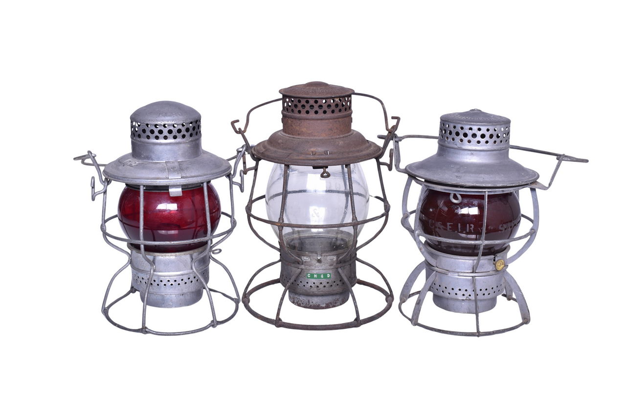 3257 - Three Railroad Lanterns - Cincinnati, Hamilton and Dayton, Indiana Harbor Belt, and Chicago & Eastern Illinois thumbnail