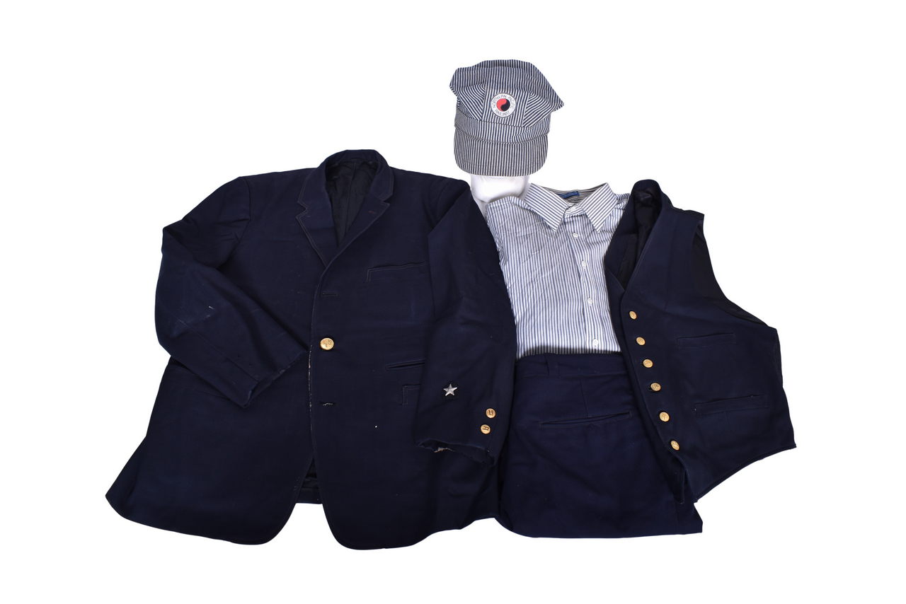 3266 - Northern Pacific Railway Railroad Uniform Including Cap, Vest, Jacket, and Pants. thumbnail