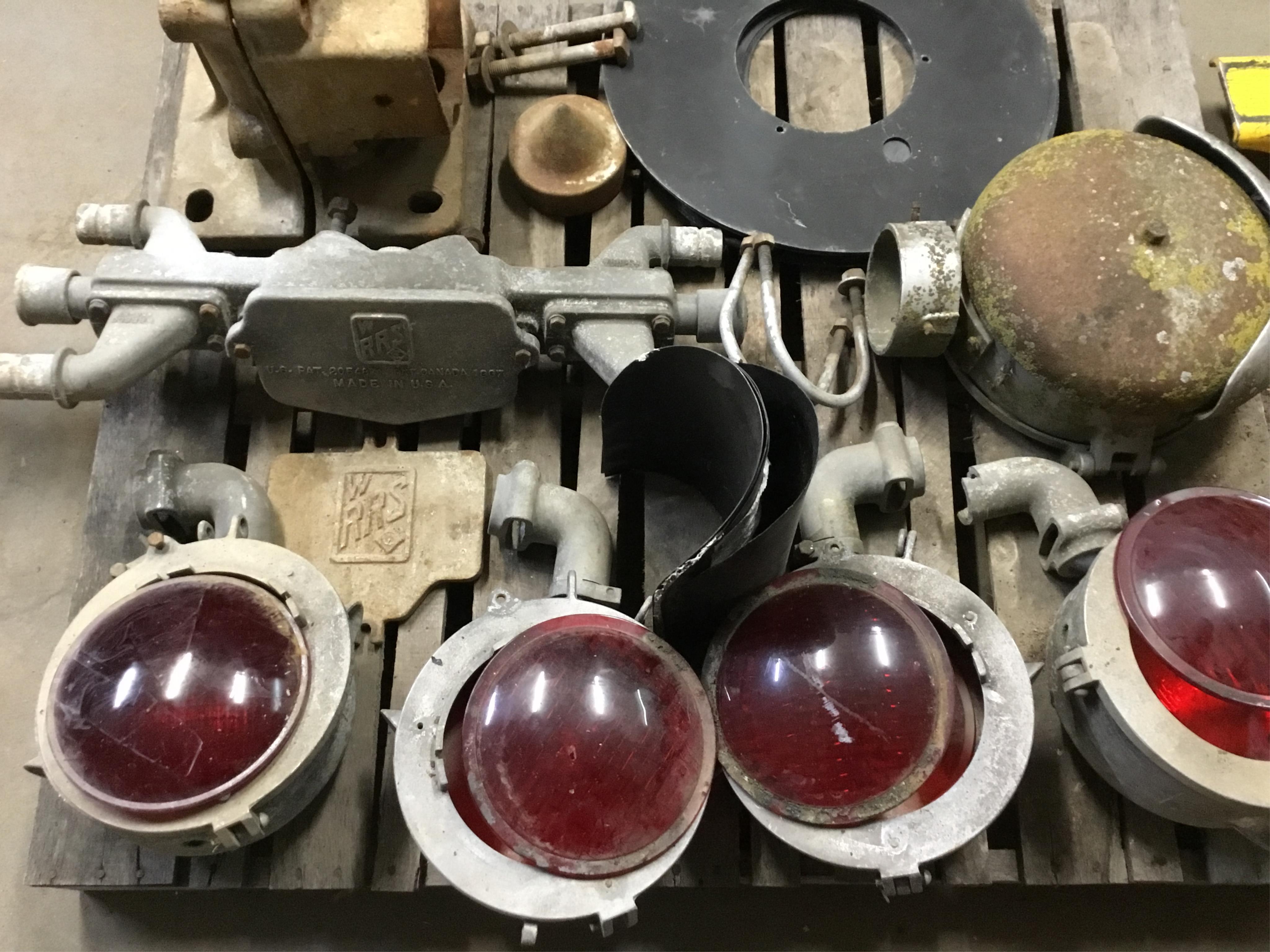 3667 - Western Railroad Supply Highway Flasher Crossing Signal w/ Pole, Base and Bell thumbnail