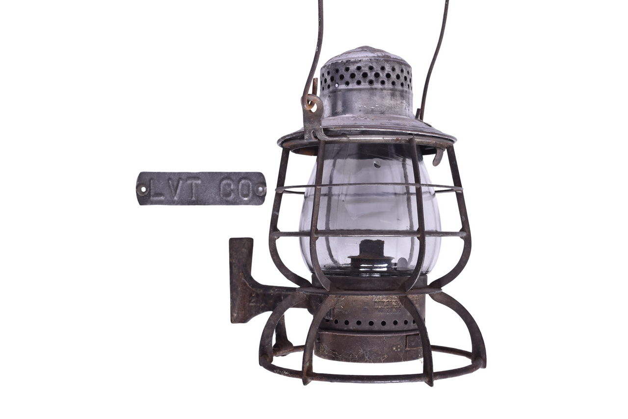 4212 - Armspear Lehigh Valley Transit Co. Lantern with Clear Globe and LVT CO Metal Tag thumbnail