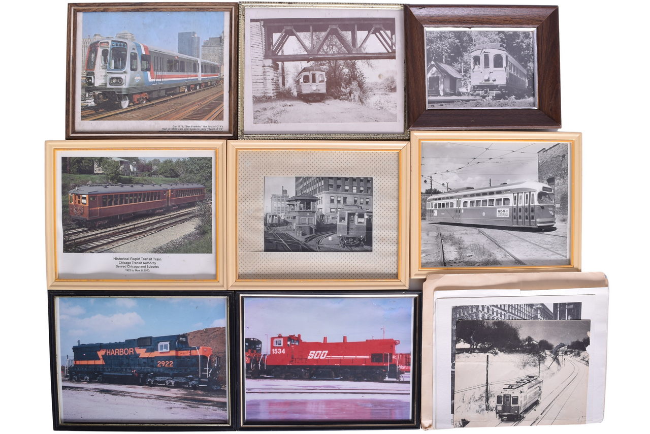 4219 - Over 70+ Chicago Transit Black and White Photographs, Color Post Cards, Negatives, and More thumbnail