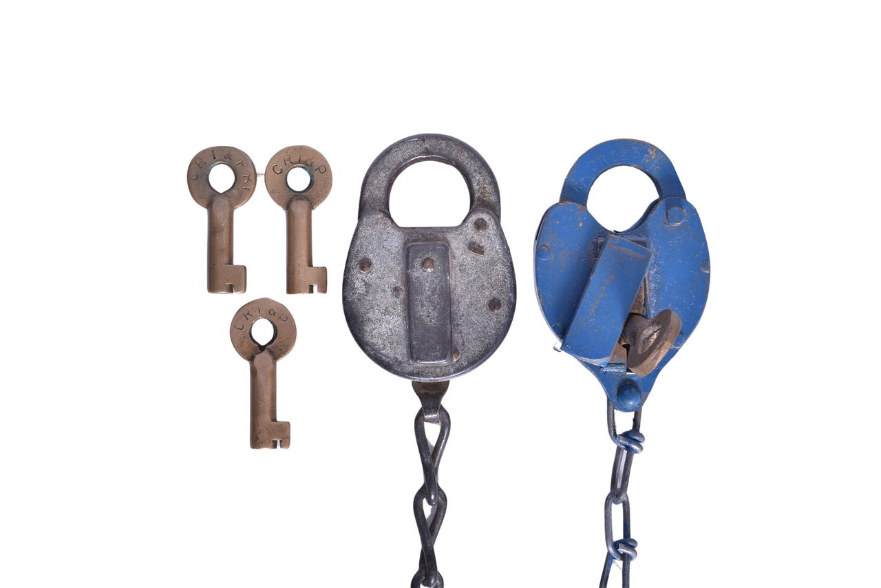 4259 - Four Chicago Rock Island & Pacific Railroad Brass Keys and Two Locks - Adlake and Hansl Mfg Co thumbnail