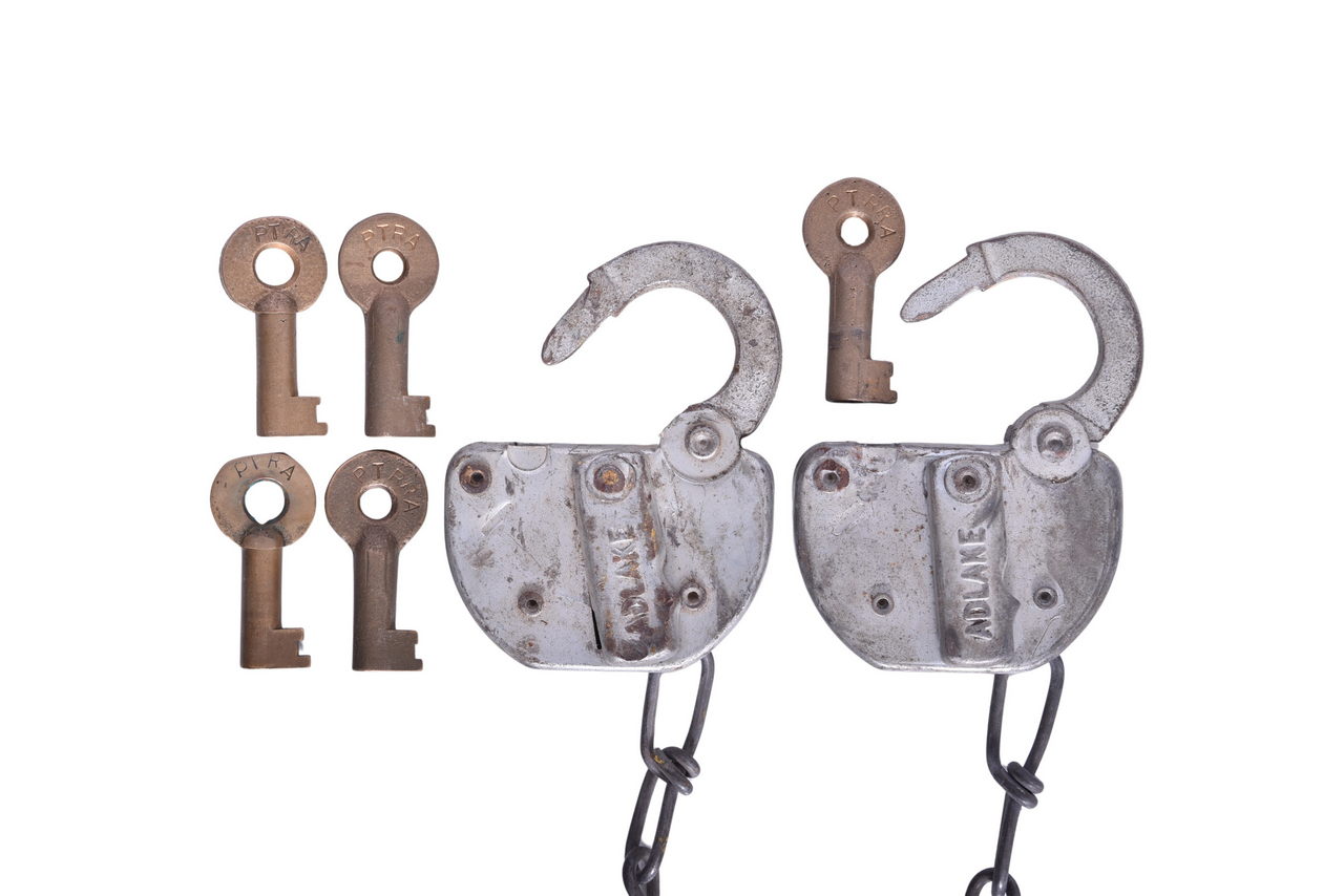4263 - Pair of Port Terminal Railroad Association Adlake Locks and Brass Keys thumbnail
